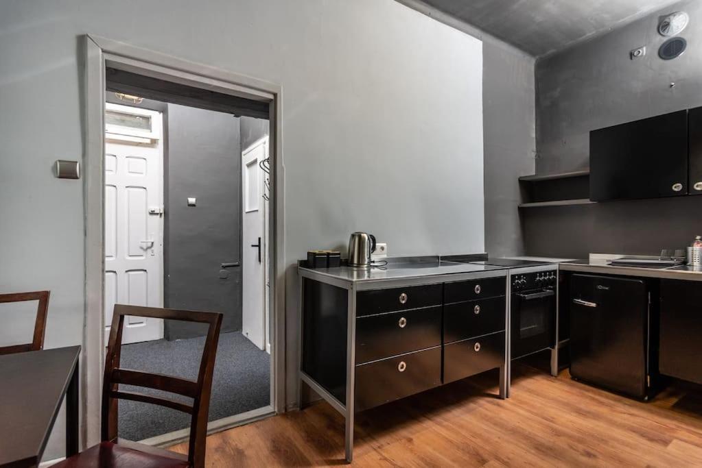 Industrial Apartment - Jewish Quarter By Upstairs Krasków Exteriör bild